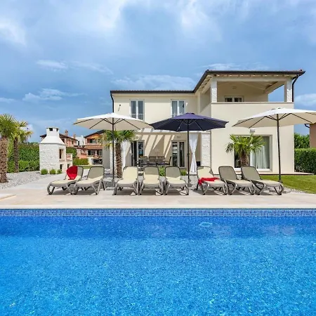 Domenica With Pool Σπίτι διακοπών *